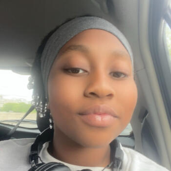 Babysitter in Paris: Mariama