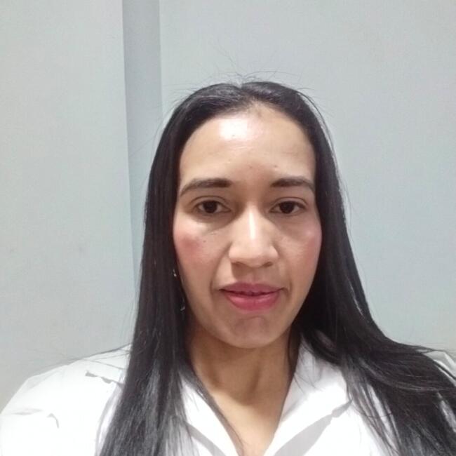 Babysitter in Medellín: Lina Paola