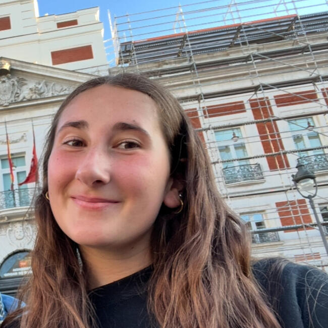 Babysitter in Santoña: Mariana