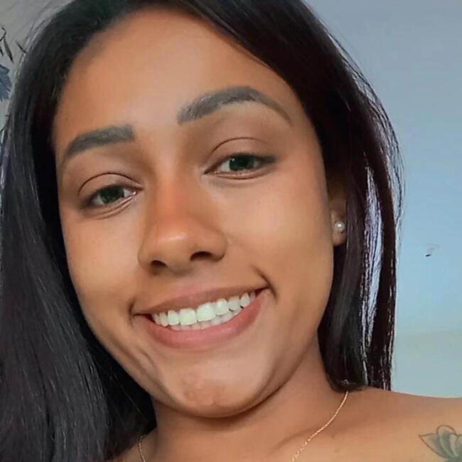 Babysitter in Brodósqui: Patrícia