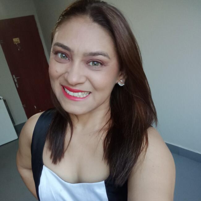 Babysitter in São Carlos: FRANCILENE