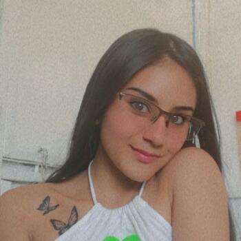 Babysitter in Ibagué: Valentina