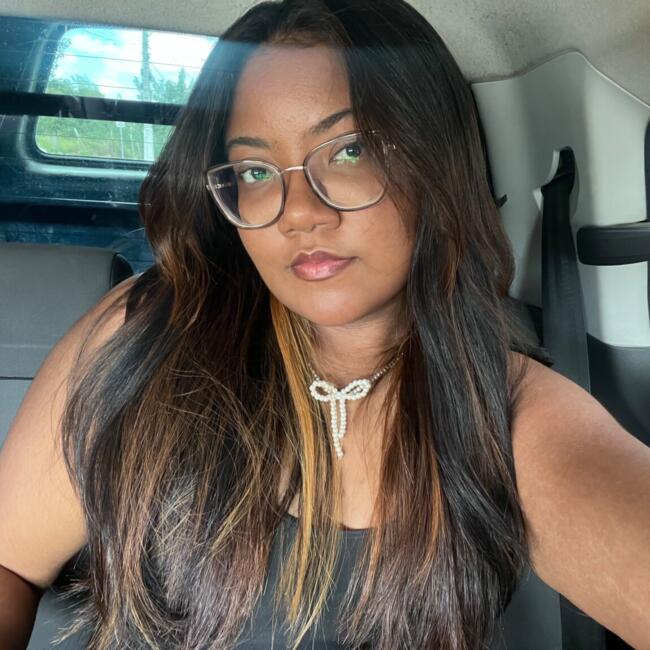 Babá em Santo Estêvão: Alana