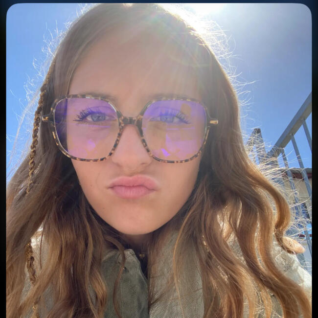 Babysitter in Pessac: Mathilde