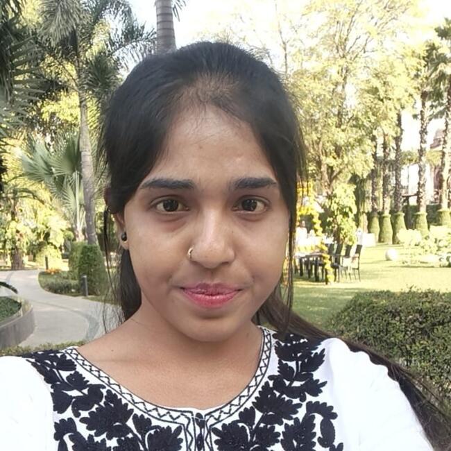 Babysitter in Lalitpur: Neelam bansal