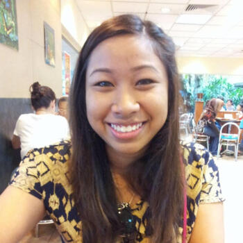 Babysitters in Singapore: Siti