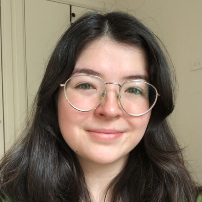 Babysitter in Melbourne: Eloise