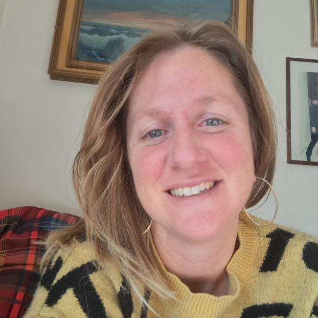 Babysitter in Arcola: Laura