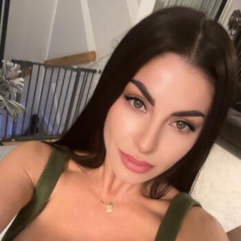 Babysitting job in Berlin: babysitting job Sarina