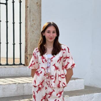 Babysitter in Faro: Beatriz