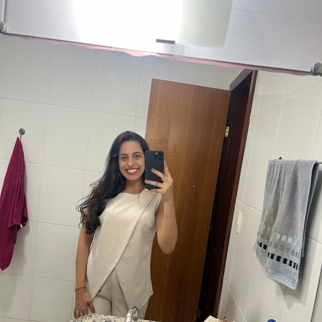 Emprego de babá em Sete Lagoas: Tatyane