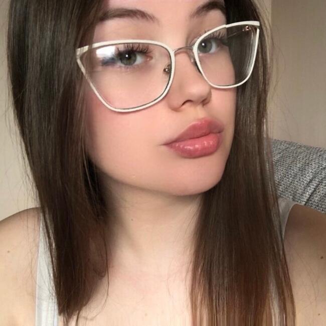 Babysitter in Miskolc: Krisztina