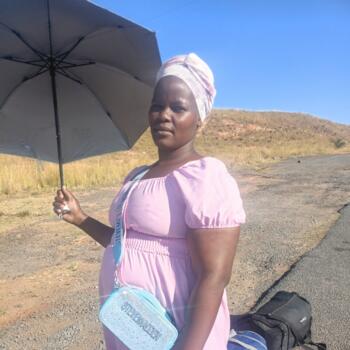 Babysitting job in Newcastle: babysitting job Thembelihle