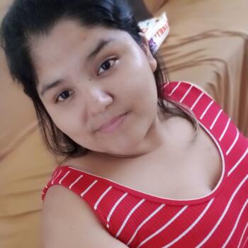 Babysitter in José Leonardo Ortiz: Mariela