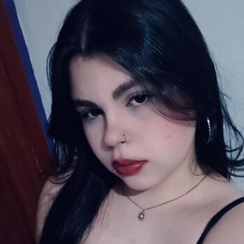 Babysitter in Biguaçu: Beatriz