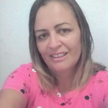 Babysitter Carapicuíba: Jacqueline