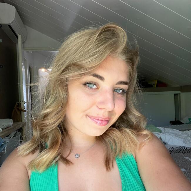 Babysitter in Gorbio: Sabrina