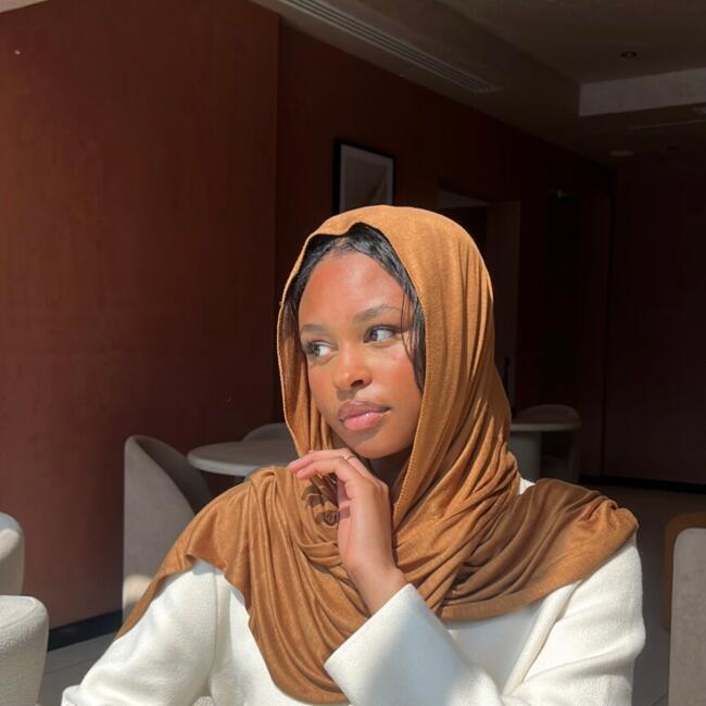 Babysitter in Croydon: Mariam