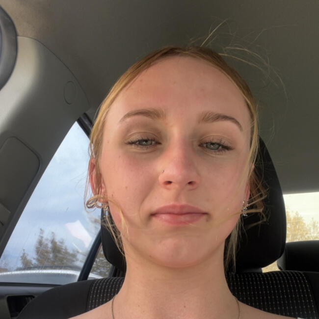 Babysitter in Adelaide: Skye