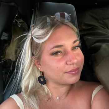 Baby-sitter Bollwiller: Lara