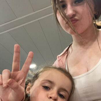 Babysitter in Bray: Eva