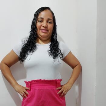 Babá São Joaquim de Bicas: Adriana