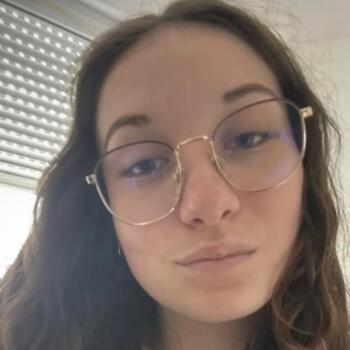 Babysitter in Dol-de-Bretagne: Léa