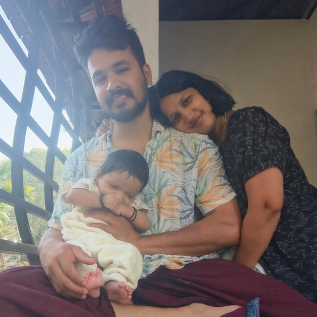 देहू में बेबीसिटिंग की नौकरी: Sananth