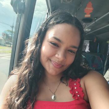 Babysitter in La Concepción: Aleshka Saldaña