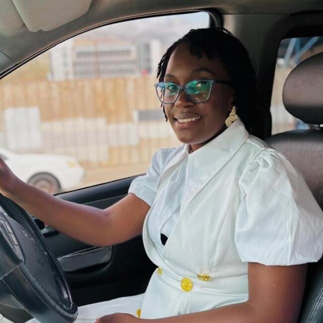 Babysitter in Cape Town: Bianca