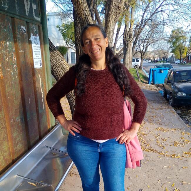 Babysitter in Paraná: Janet