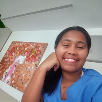 Niñera en Caracas: Naileth