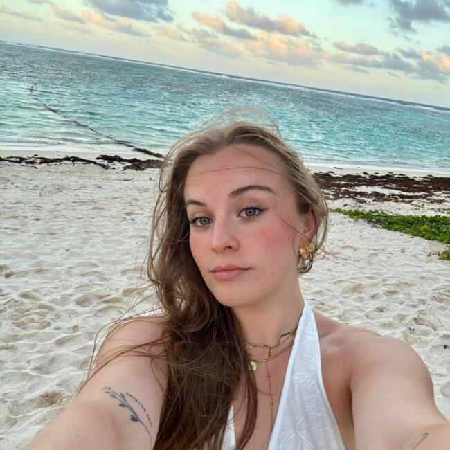 Babysitter in Mériel: Alice