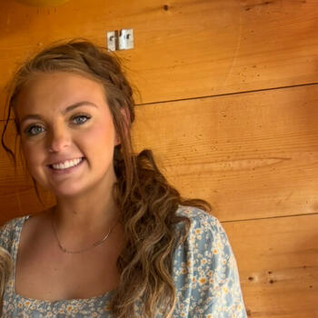 Babysitting job in Stoneham (Colorado): babysitting job Cierra