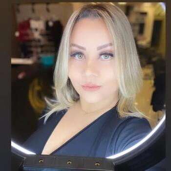 Babá São José dos Pinhais: Bruna