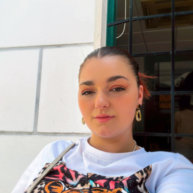 Babysitter em Porto: Lara