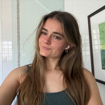 Babysitter in Melbourne: Brooklyn