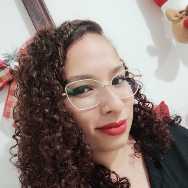 Babysitter in Floridablanca: Paula Daniela