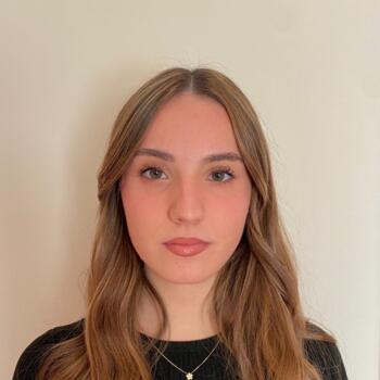 Babysitter in London: Giulia