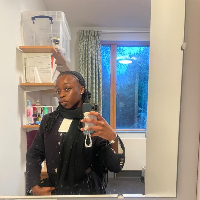 Babysitter in London: Bethel