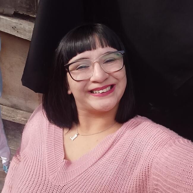 Babysitter in San José (Partido de Almirante Brown): Luisa