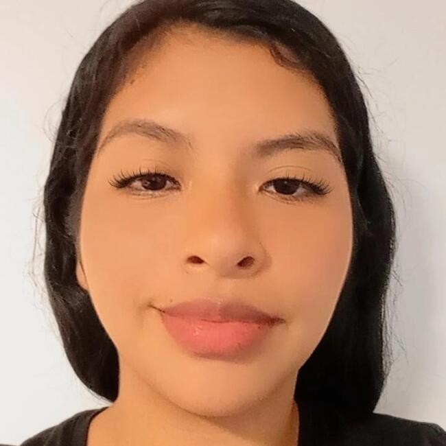 Babysitter in Lima: Leyla