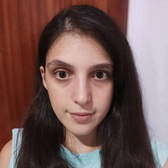 Babysitter in Logroño: María