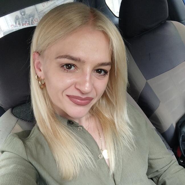 Babysitter στην περιοχή Αθήνα: Χρύσα Τσεκούρα