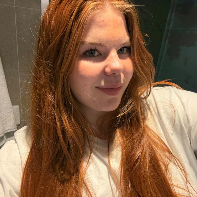 Babysitter in Queenstown: Grace