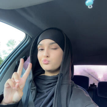 Baby-sitter Ermont: Imane