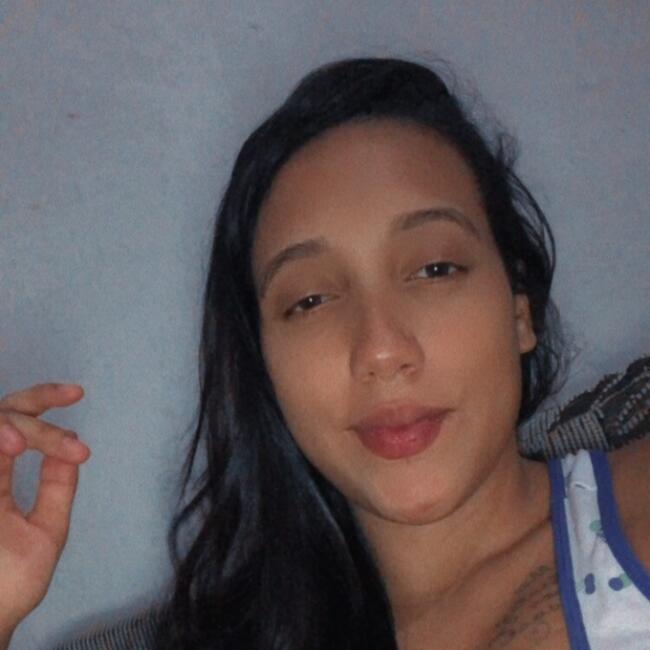 Babysitting job in Coronel Fabriciano: Bianca