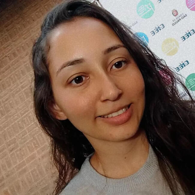 Babysitter in São Paulo: Verônica