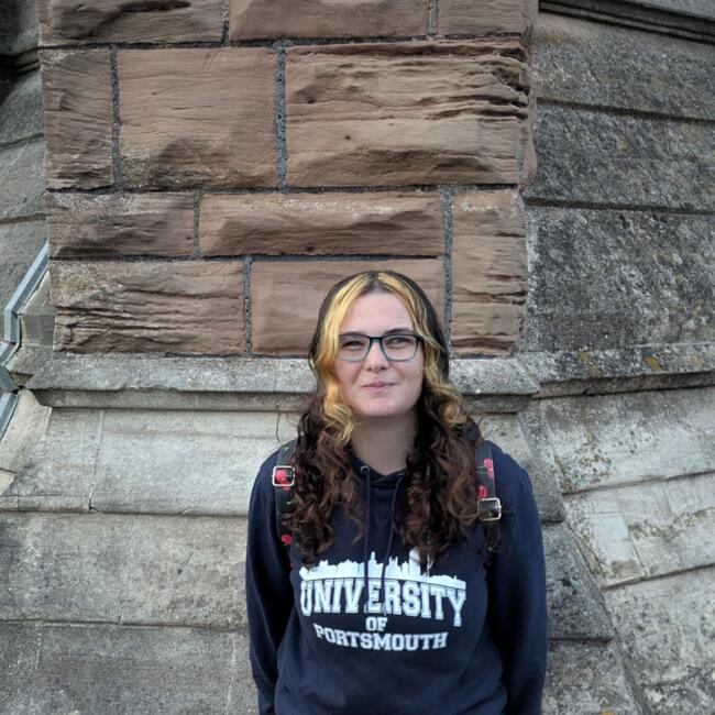 Babysitter in Portsmouth: Elliot