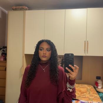 Babysitter in Milan: Greta